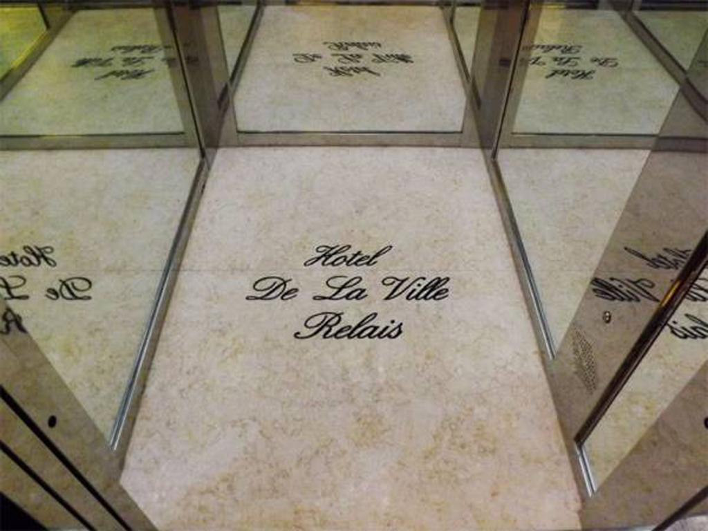 De La Relais Hotel